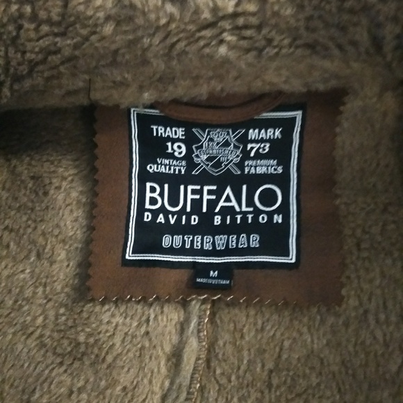 Jacket - Picture 3 of 4